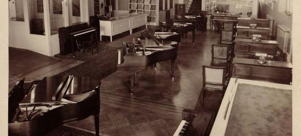 斯坦纳特·霍尔（Steinert Hall）：隐藏在钢琴商店下的秘密古董交响剧院