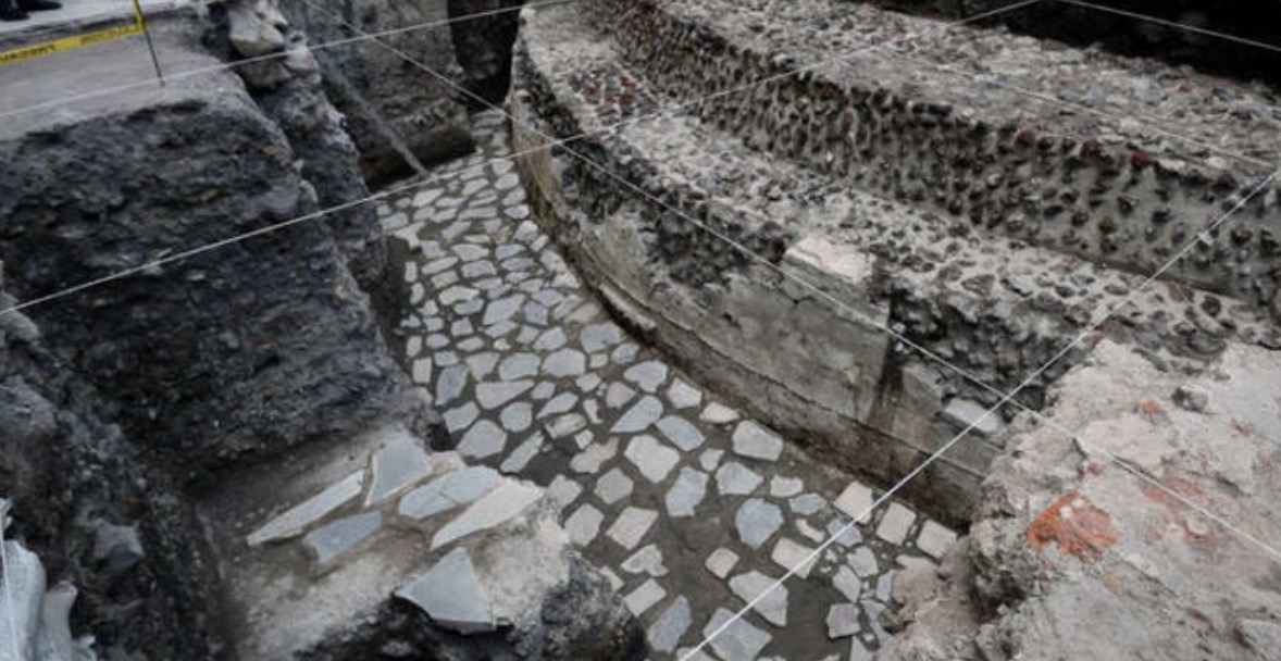 发现：墨西哥城的古代阿兹台克神庙和祭祀球场